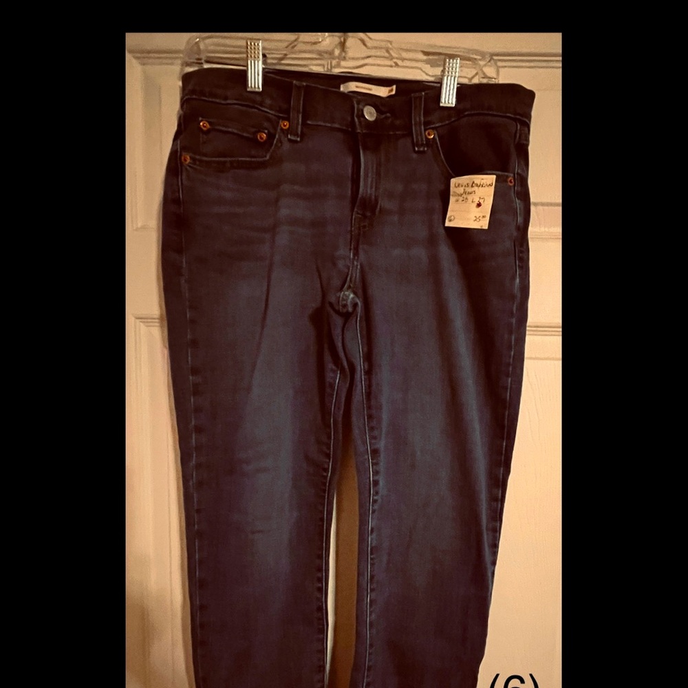 LEVI’S BOYFRIEND JEANS